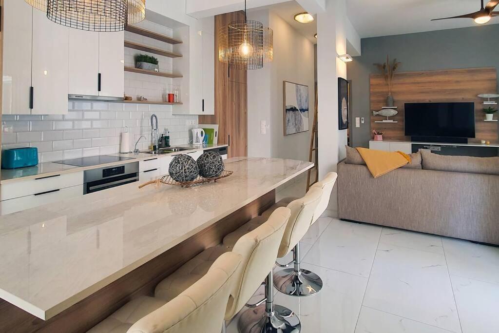 Apartamento Hidden Gem On The Piraeus Coast Exterior foto