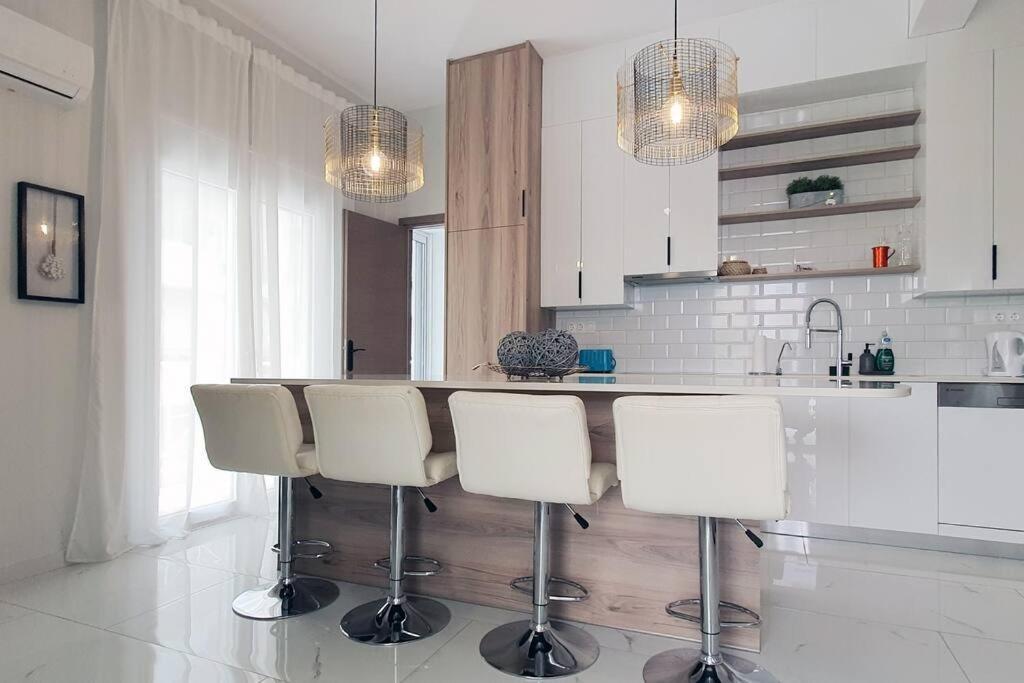 Apartamento Hidden Gem On The Piraeus Coast Exterior foto